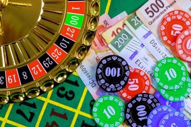 Jurassic Kingdom free spins feature with expanding wild symbols